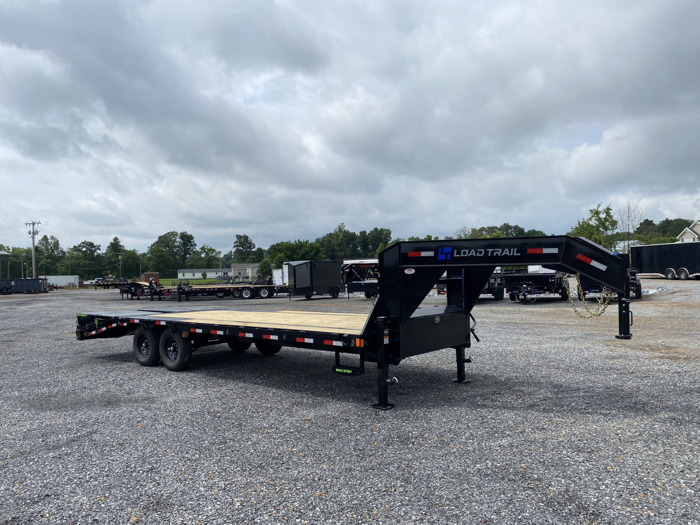 New 2025 Load Trail Gooseneck Trailer | 102" x 25' 14K GVWR