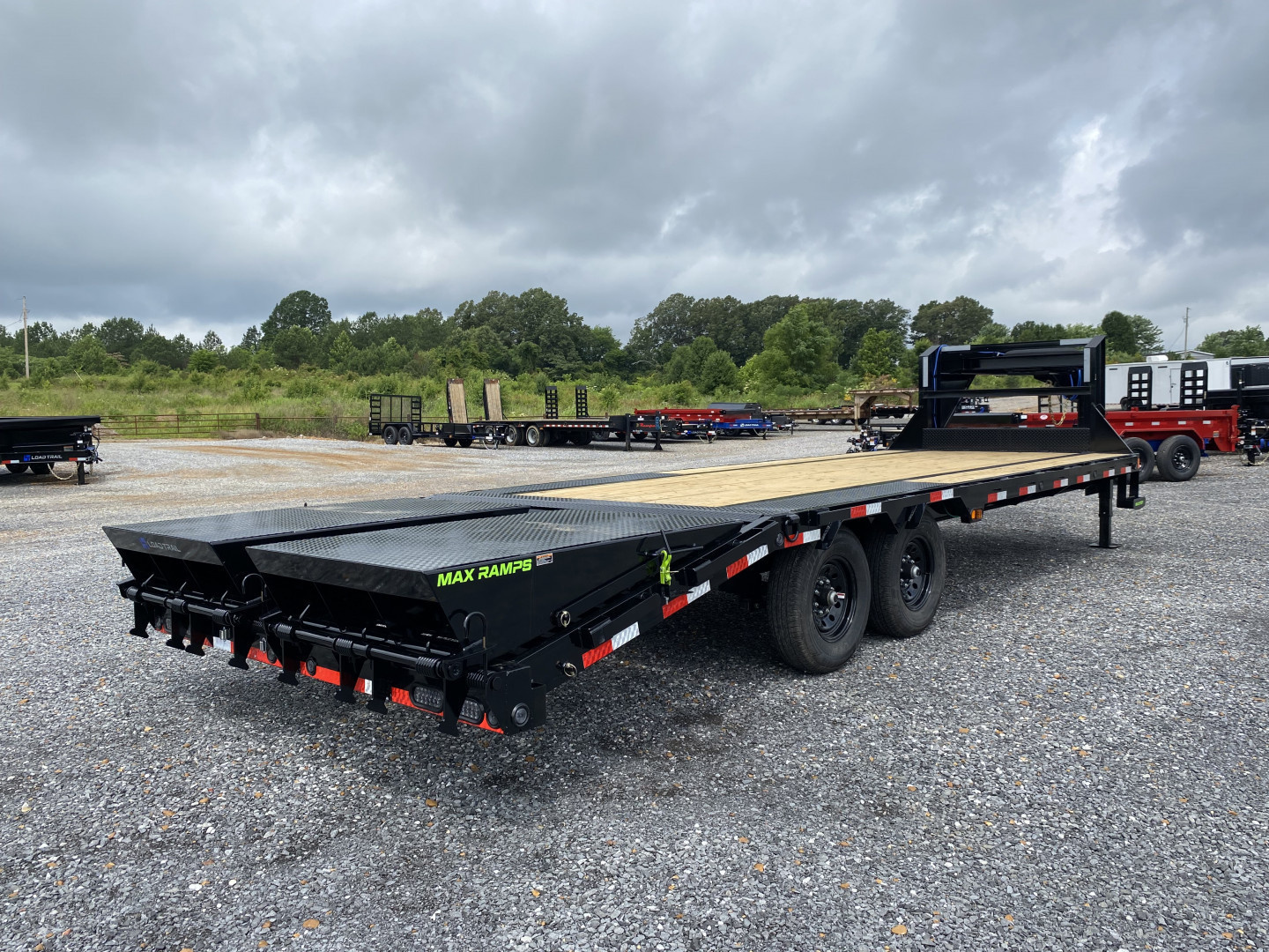 New 2025 Load Trail Gooseneck Trailer | 102" x 25' 14K GVWR