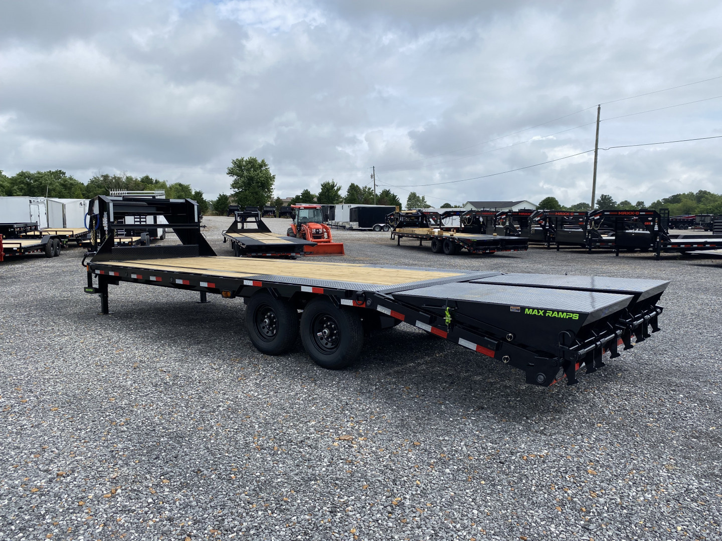 New 2025 Load Trail Gooseneck Trailer | 102" x 25' 14K GVWR