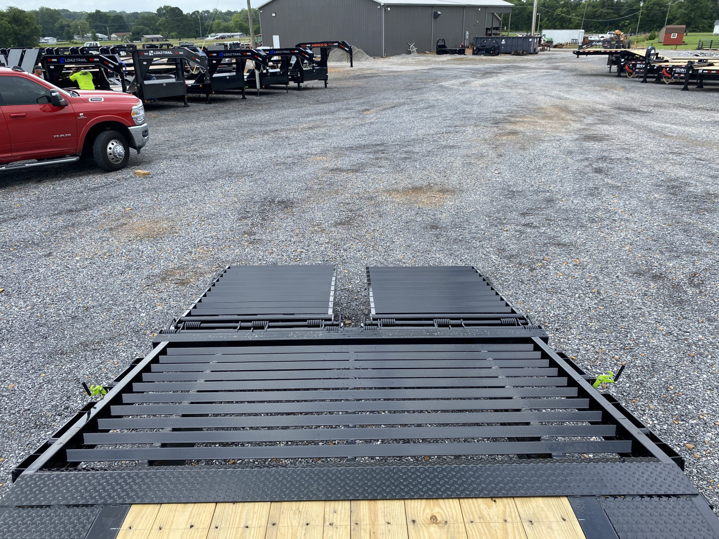 New 2025 Load Trail Gooseneck Trailer | 102" x 25' 14K GVWR