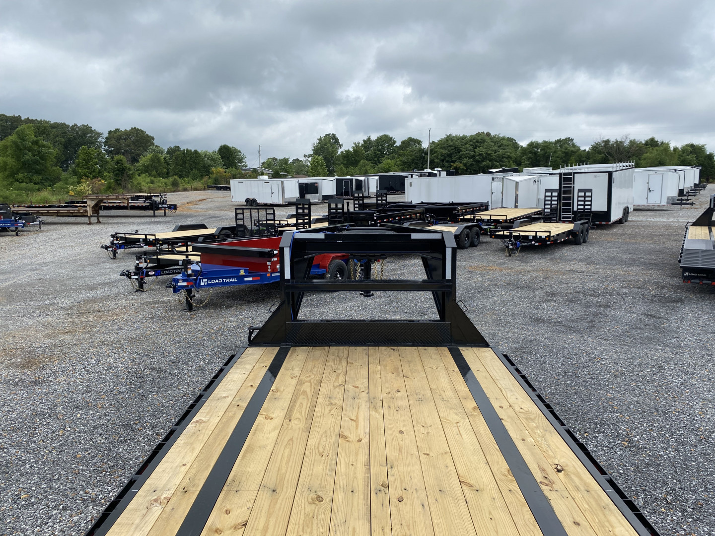 New 2025 Load Trail Gooseneck Trailer | 102" x 25' 14K GVWR