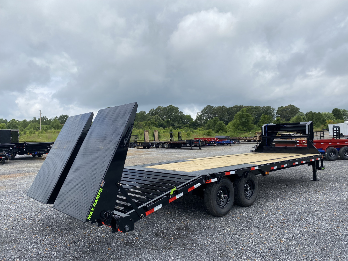 New 2025 Load Trail Gooseneck Trailer | 102" x 25' 14K GVWR