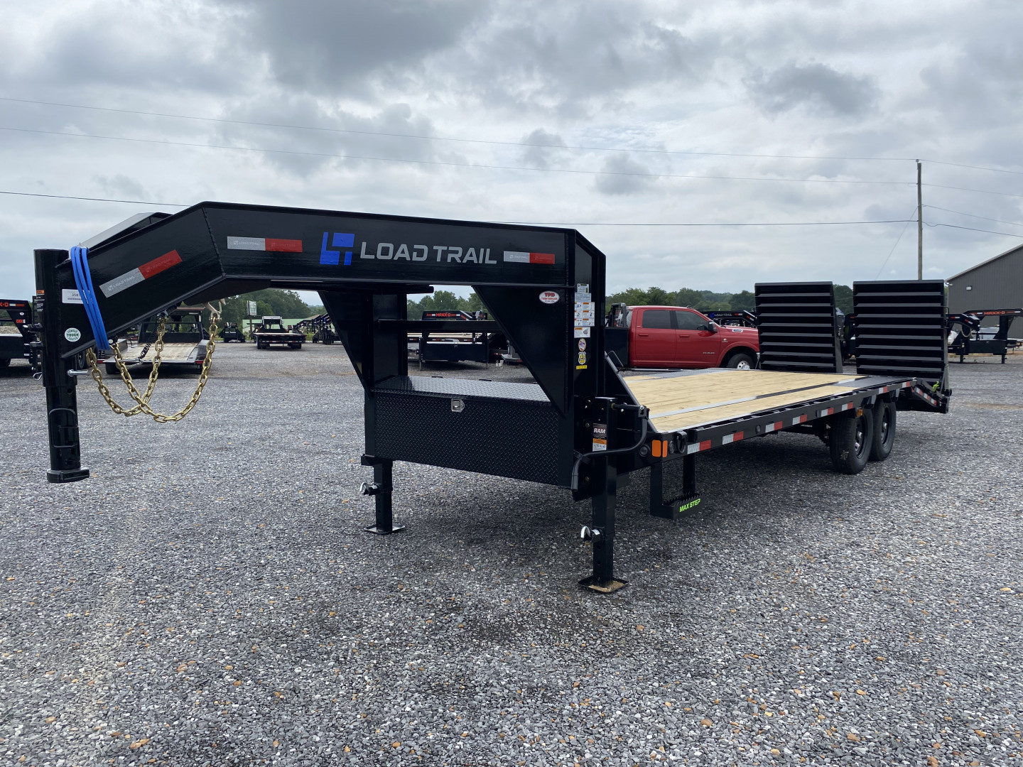 New 2025 Load Trail Gooseneck Trailer | 102" x 25' 14K GVWR
