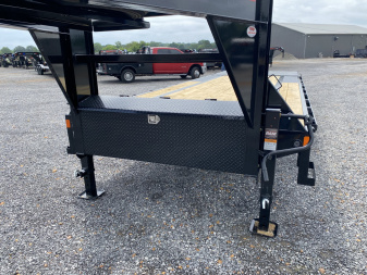 New 2025 Load Trail Gooseneck Trailer | 102" x 25' 14K GVWR