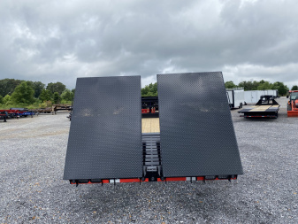 New 2025 Load Trail Gooseneck Trailer | 102" x 25' 14K GVWR