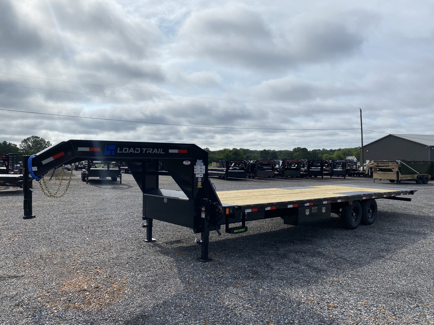 New 2025 Load Trail 102" x 28' 14k Gooseneck Deckover Tilt Trailer