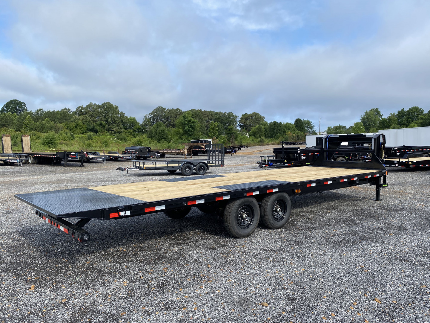 New 2025 Load Trail 102" x 28' 14k Gooseneck Deckover Tilt Trailer