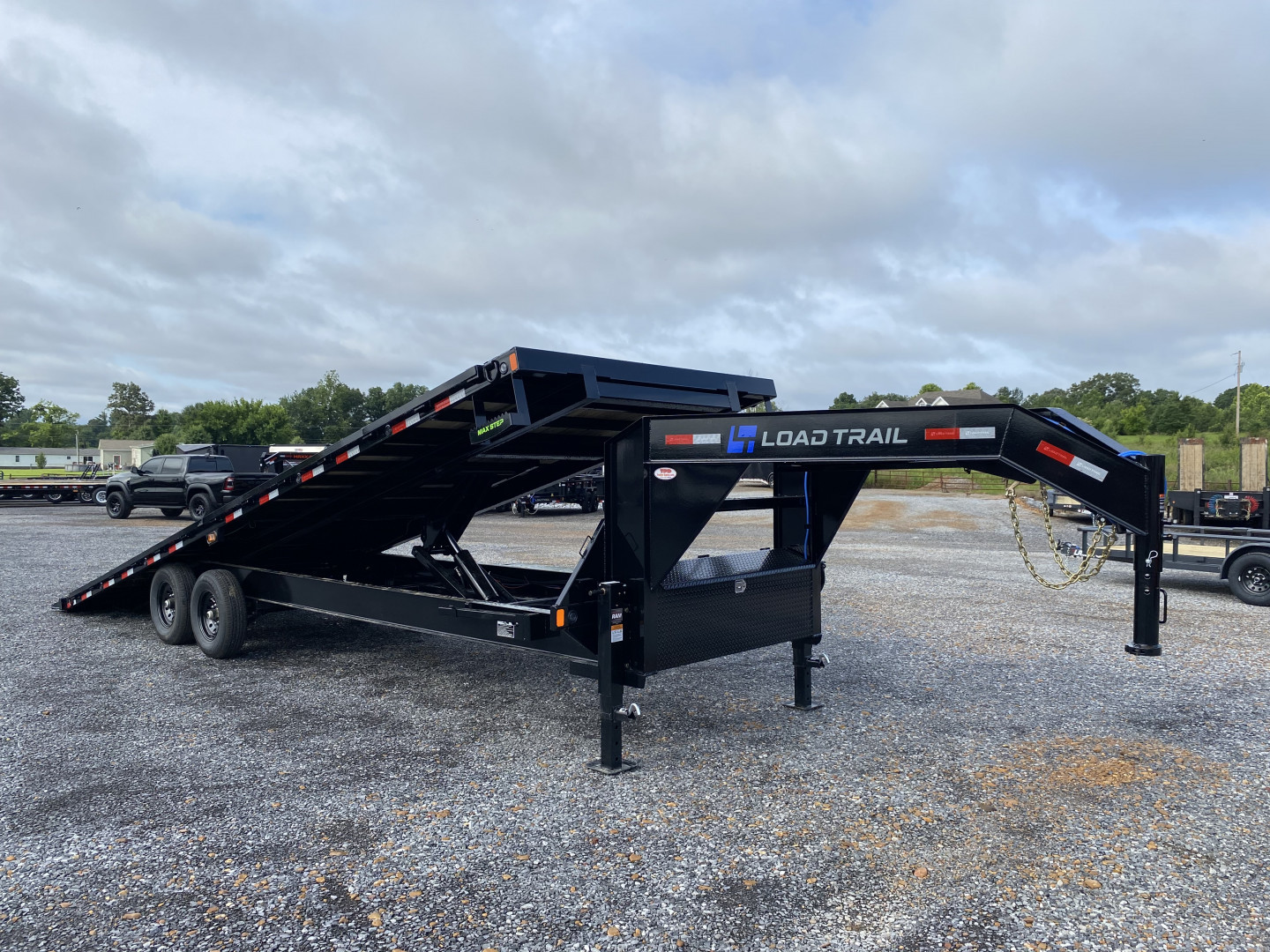 New 2025 Load Trail 102" x 28' 14k Gooseneck Deckover Tilt Trailer
