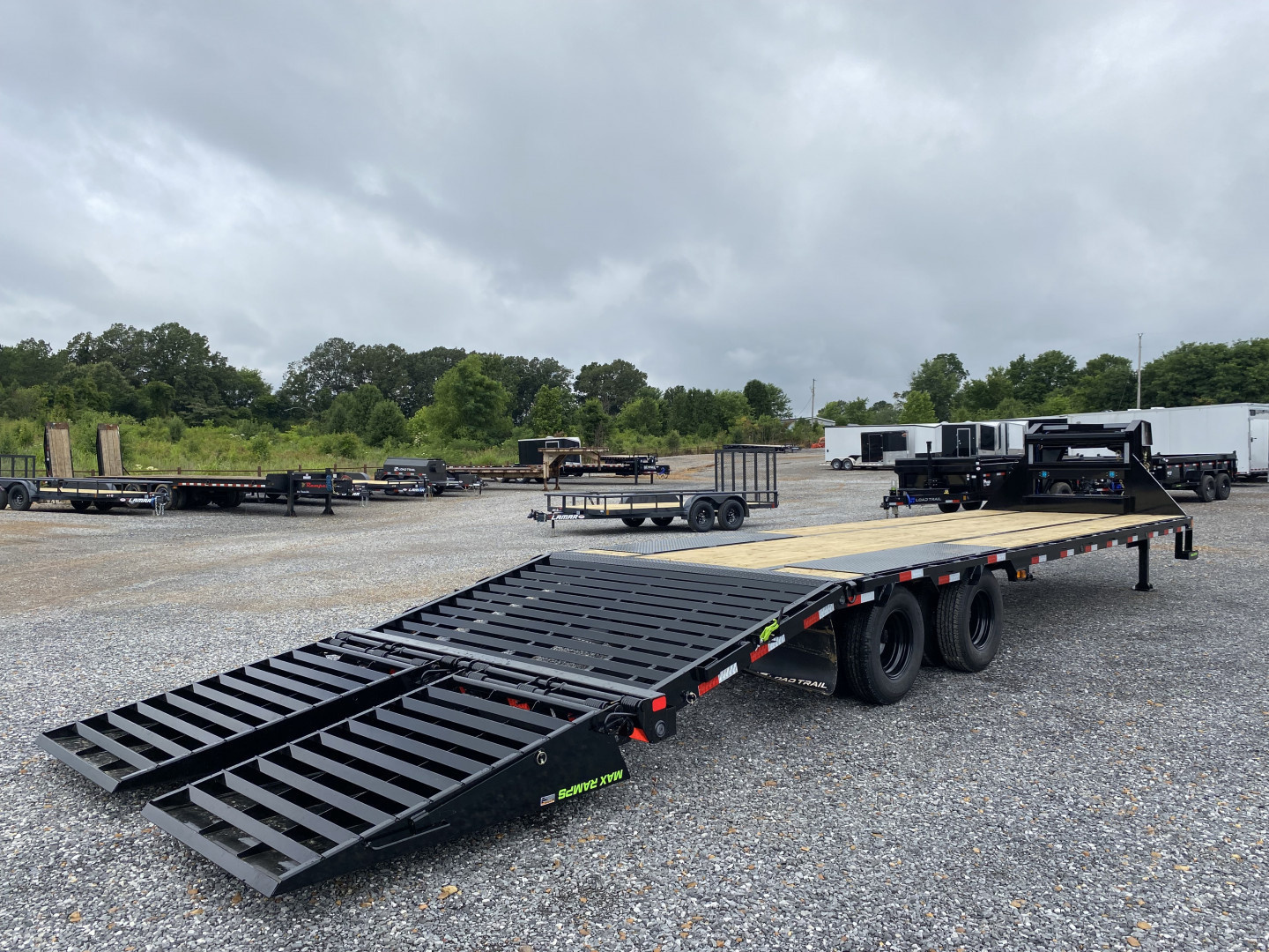 New 2025 Load Trail Gooseneck Flatbed Trailer | 102" x 30' 24K GVWR