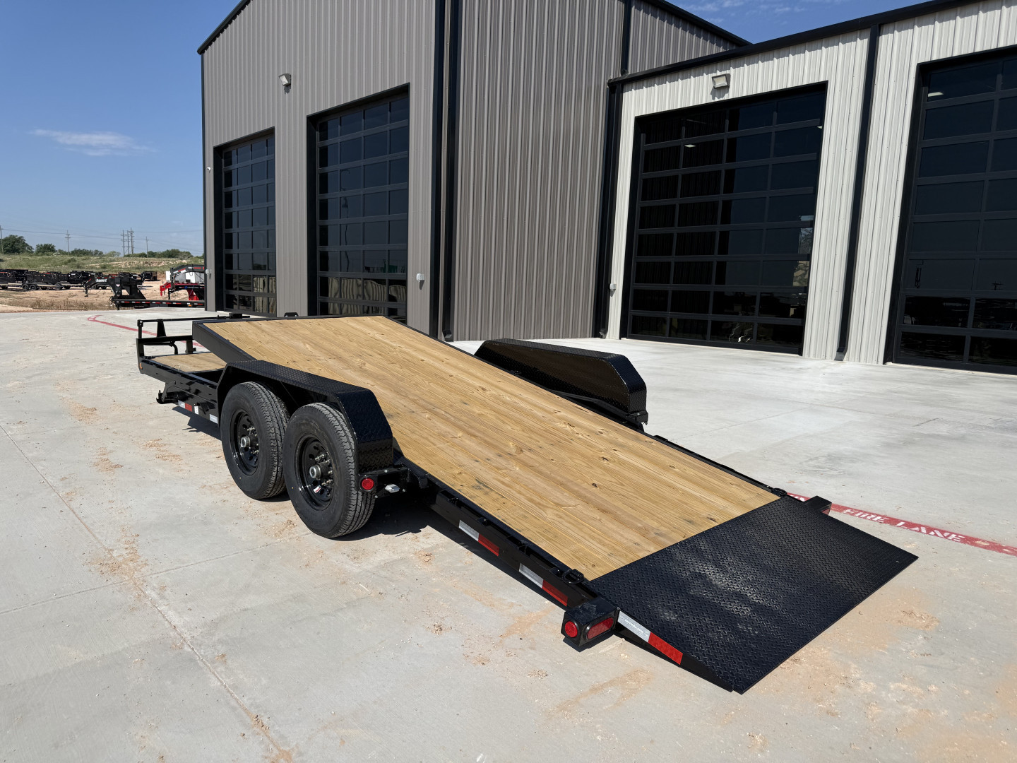 New 2026 PJ 83"x20' Equipment Tilt Trailer – T6