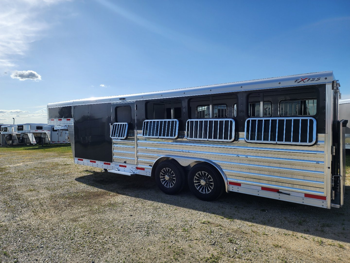 New 2025 Exiss Exhibitor 8022W 8 Pen / Stock Combo Trailer