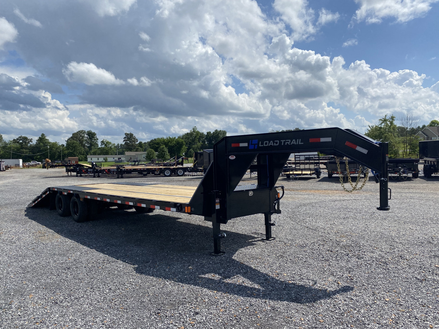 New 2025 Load Trail Gooseneck Trailer | 102" x 32' 24K GVWR