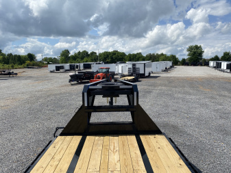 New 2025 Load Trail Gooseneck Trailer | 102" x 32' 24K GVWR