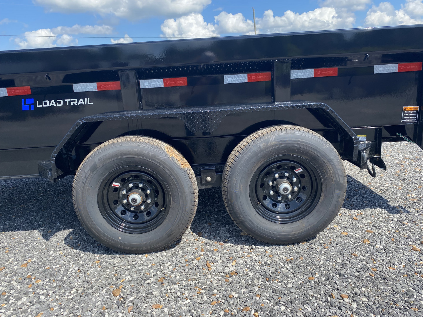 New 2025 LOAD TRAIL 83"x14' 14k Dump Trailer