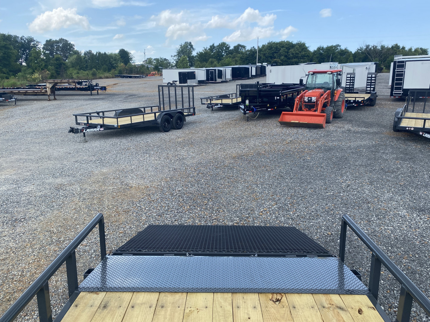 New 2025 Lamar 83"x20' 10k Utility Trailer