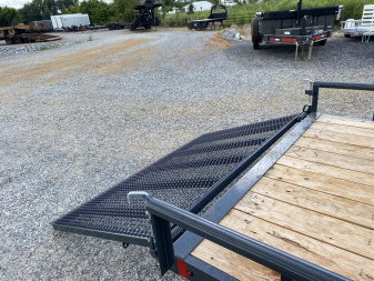 New 2025 Lamar 83"X16' 7K Utility Trailer