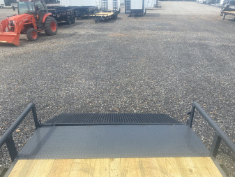 New 2025 Lamar 83"X16' 7K Utility Trailer