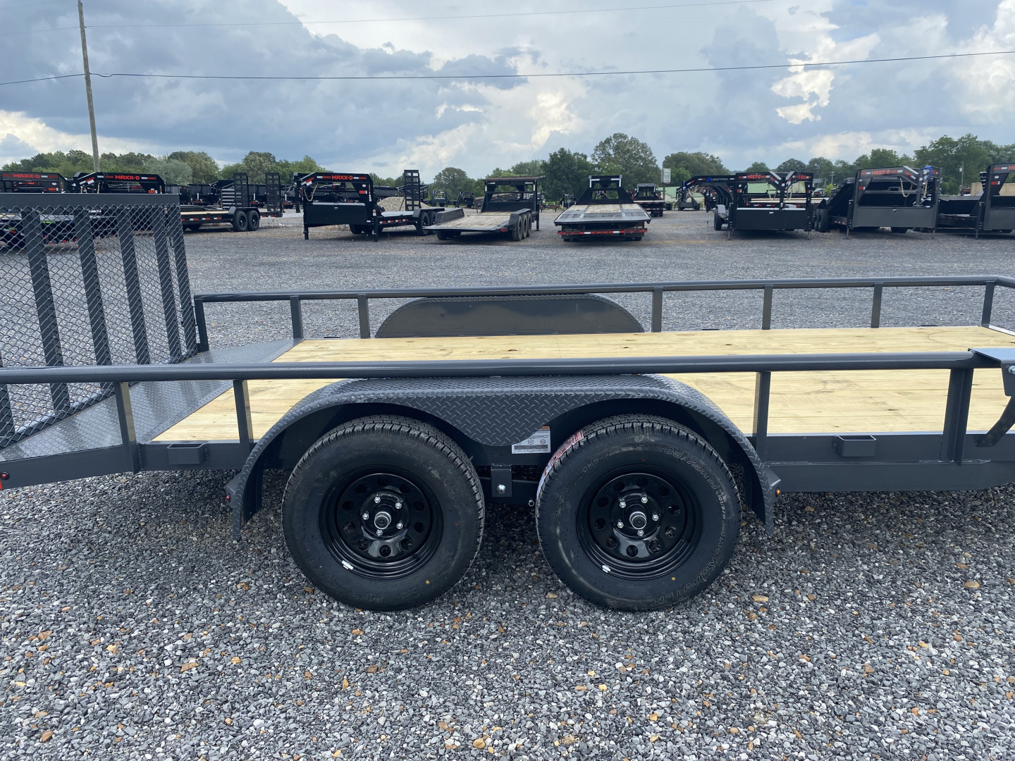 New 2025 Lamar 83"X16' 7K Utility Trailer