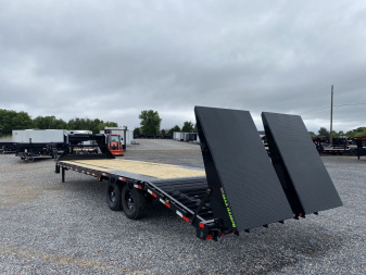 New 2025 Load Trail 102" x 30' 14k Gooseneck Trailer