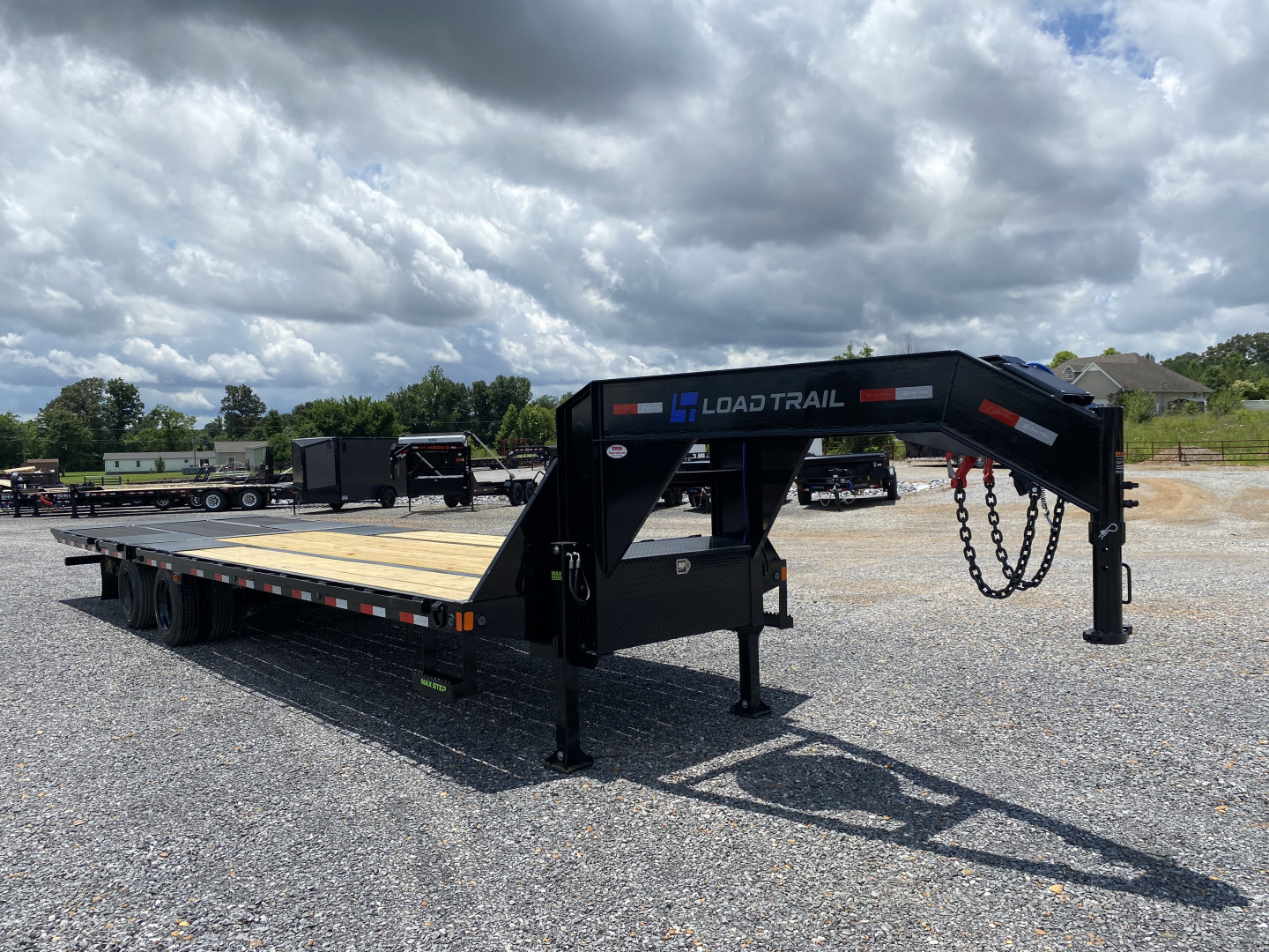 New 2025 Load Trail Gooseneck Trailer | 102" x 32' 30K GVWR