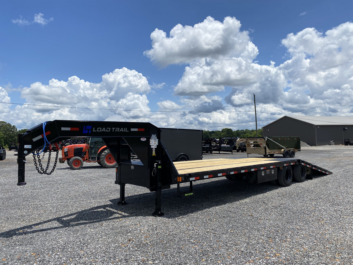 New 2025 Load Trail Gooseneck Trailer | 102" x 32' 30K GVWR