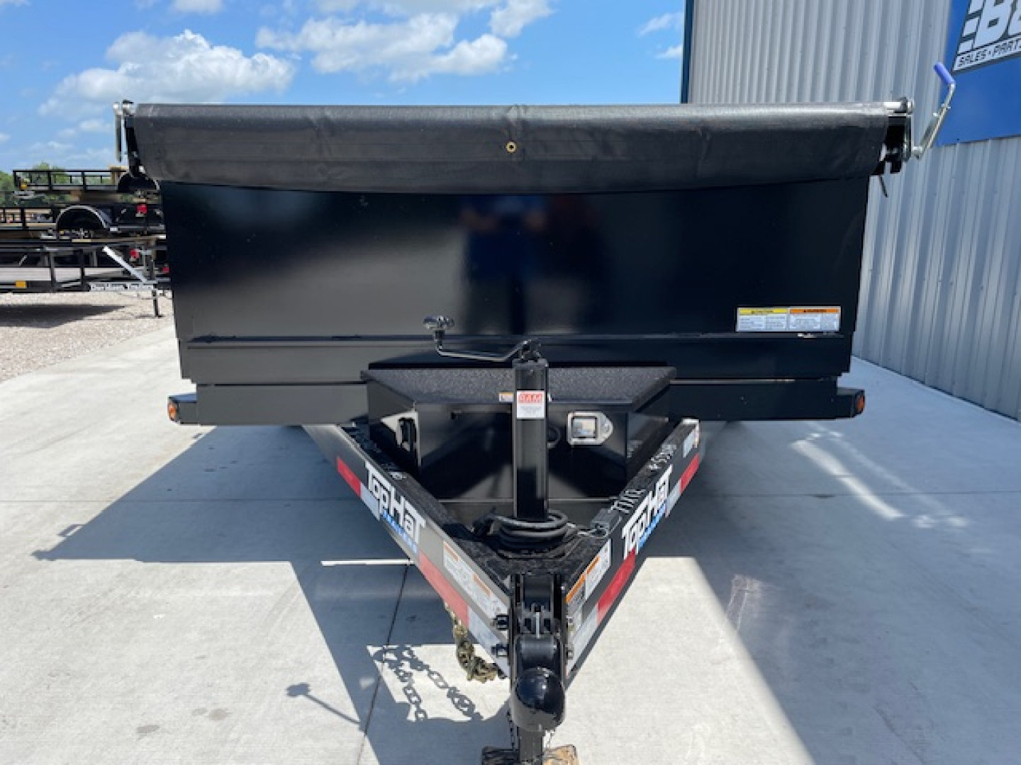 New 2025 TOP HAT 77X12 BUMPER PULL DUMP TRAILER , 2' WALLS, (2)5200LB TANDEM AXLES, GVWR 9900LBS