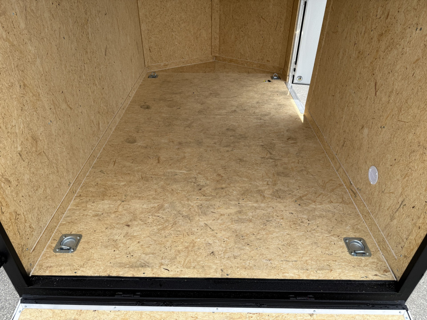 New TX6X10SA TEXAS TRAILERS 6' X 10' CARGO / ENCLOSED TRAILER W/ REAR RAMP DOOR & SIDE DOOR