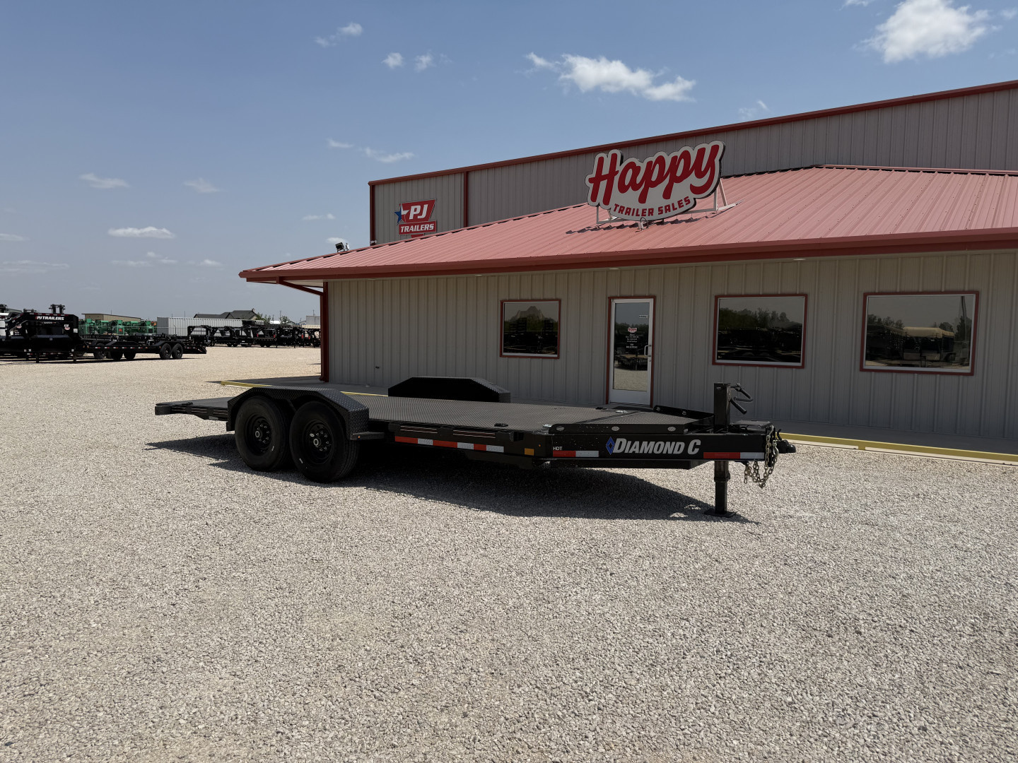Used *USED* 2022 Diamond C 80"x18' BP Full Tilt Trailer- HDT