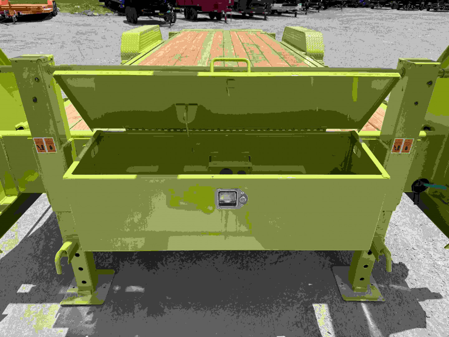 New 2026 Big Tex Trailers 16TL-22 GN Equipment Trailer