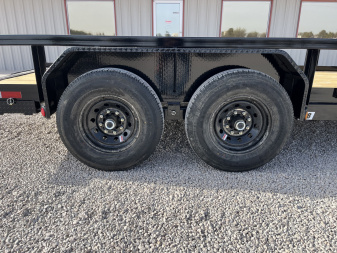 New 2026 PJ 83"x16' Angle Pipetop Trailer – P8