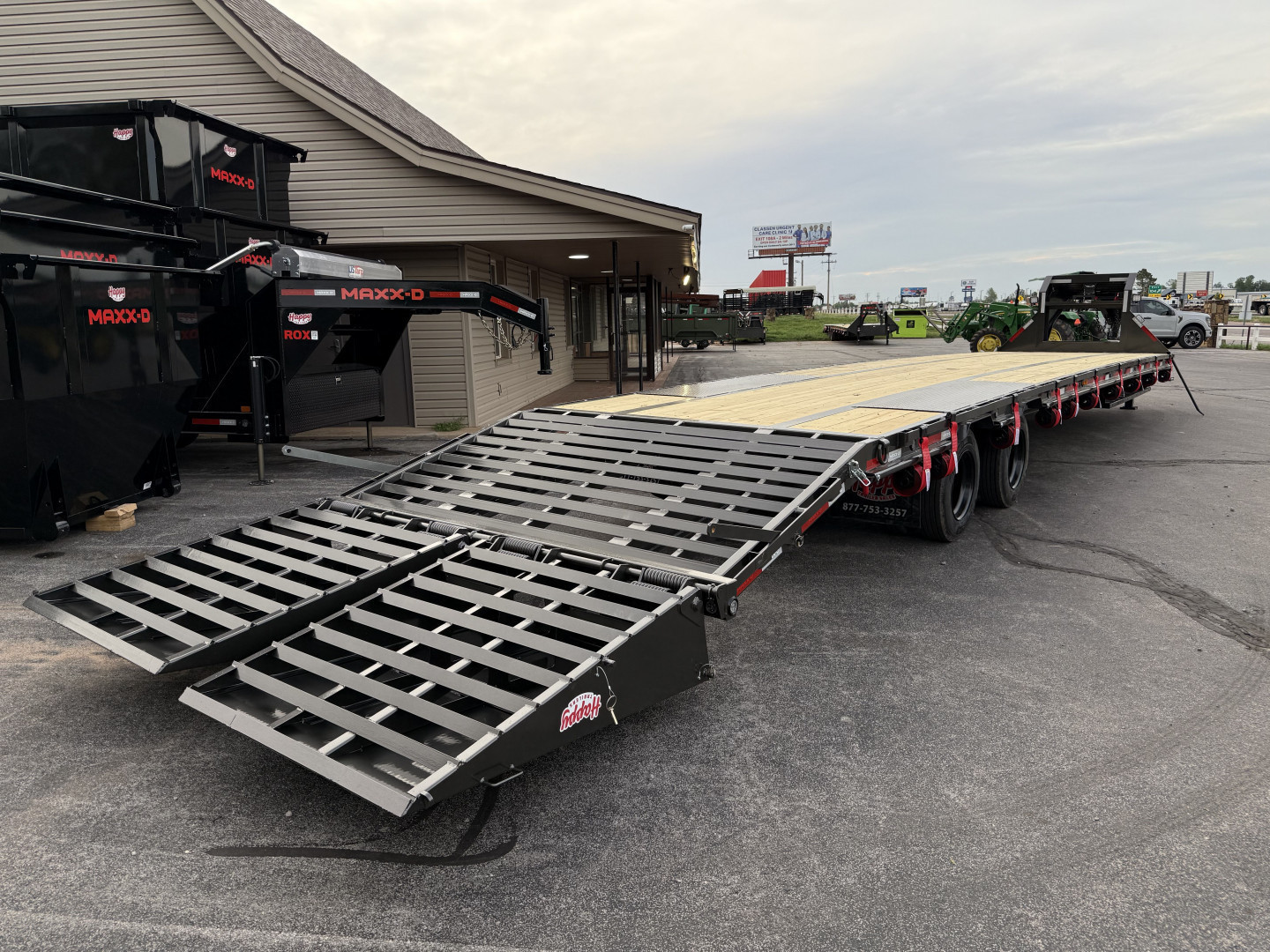 New 2026 102”x40’ MAXX-D GN Flatbed w/ Duals – 40K LHX