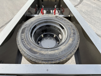 New 2026 102”x40’ MAXX-D GN Flatbed w/ Duals – 40K LHX