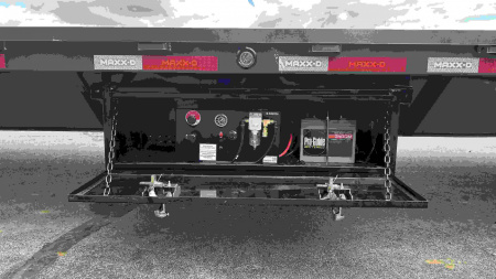 New 2026 102”x40’ MAXX-D GN Flatbed w/ Duals – LDX
