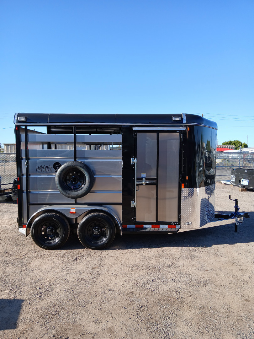 New 2026 Maverick Trailers 2H BP 13' Horse Trailer