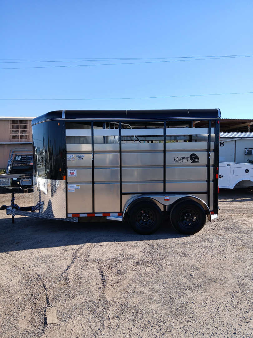 New 2026 Maverick Trailers 2H BP 13' Horse Trailer