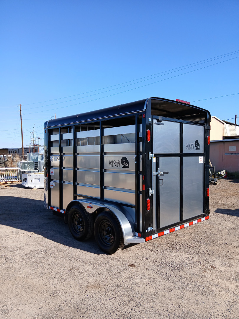 New 2026 Maverick Trailers 2H BP 13' Horse Trailer