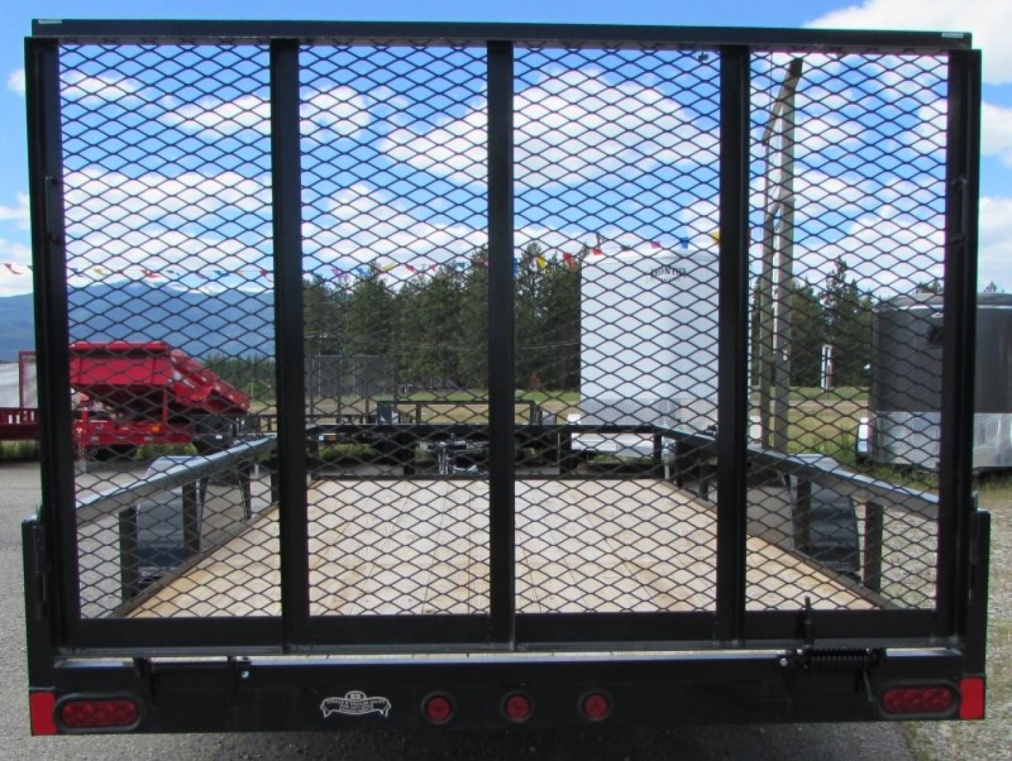 New 2024 East Texas Trailers SA7714031 Utility Trailer