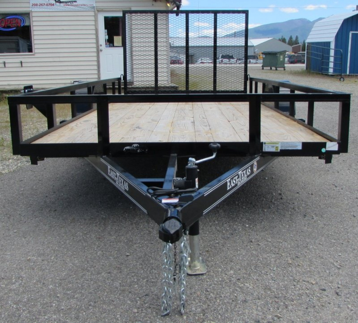 New 2024 East Texas Trailers SA7714031 Utility Trailer