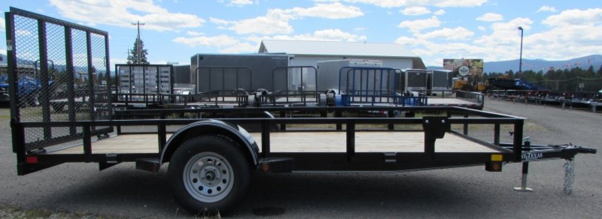 New 2024 East Texas Trailers SA7714031 Utility Trailer
