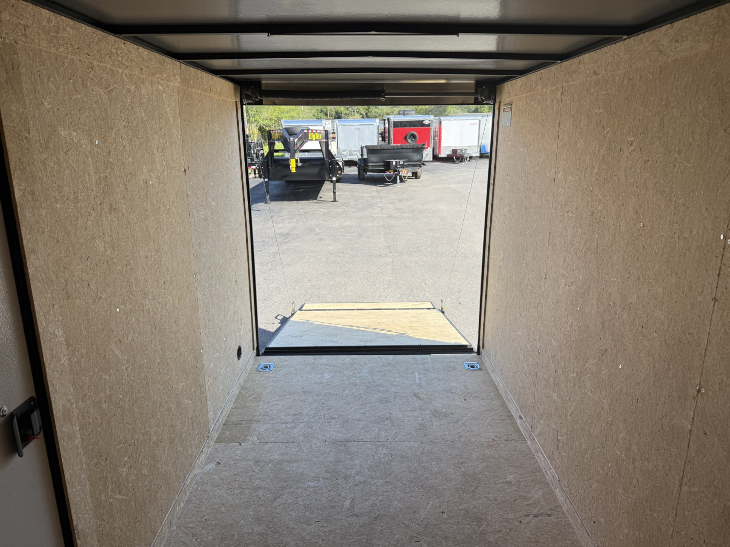 New TX6X12SA TEXAS TRAILERS 6' X 12' CRAGO / ENCLOSED TRAILER W/ REAR RAMP DOOR & SIDE DOOR