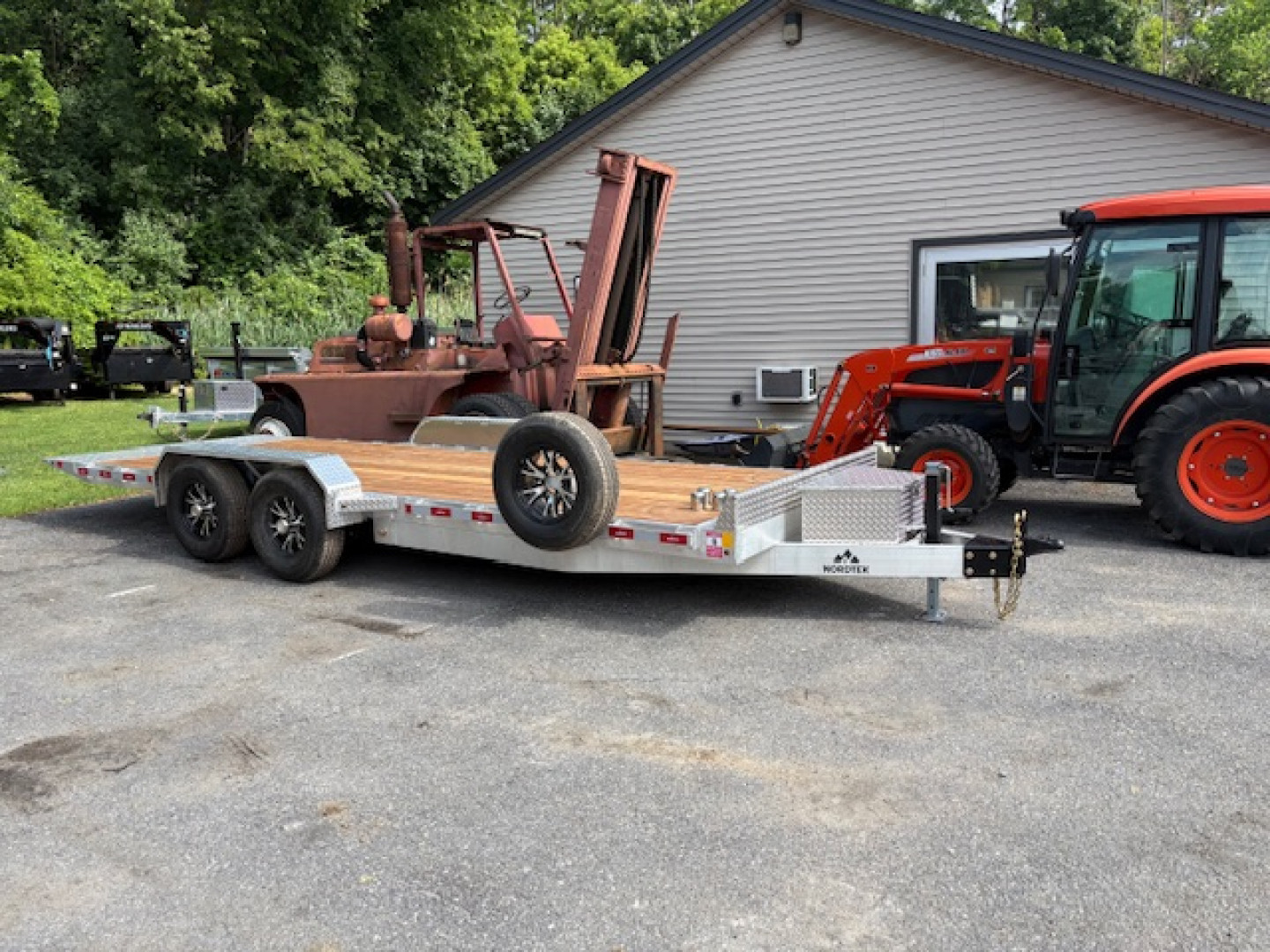 New 2026 Nordtek 82" X 20' -10K GVW Aluminum Power Tilt Trailer