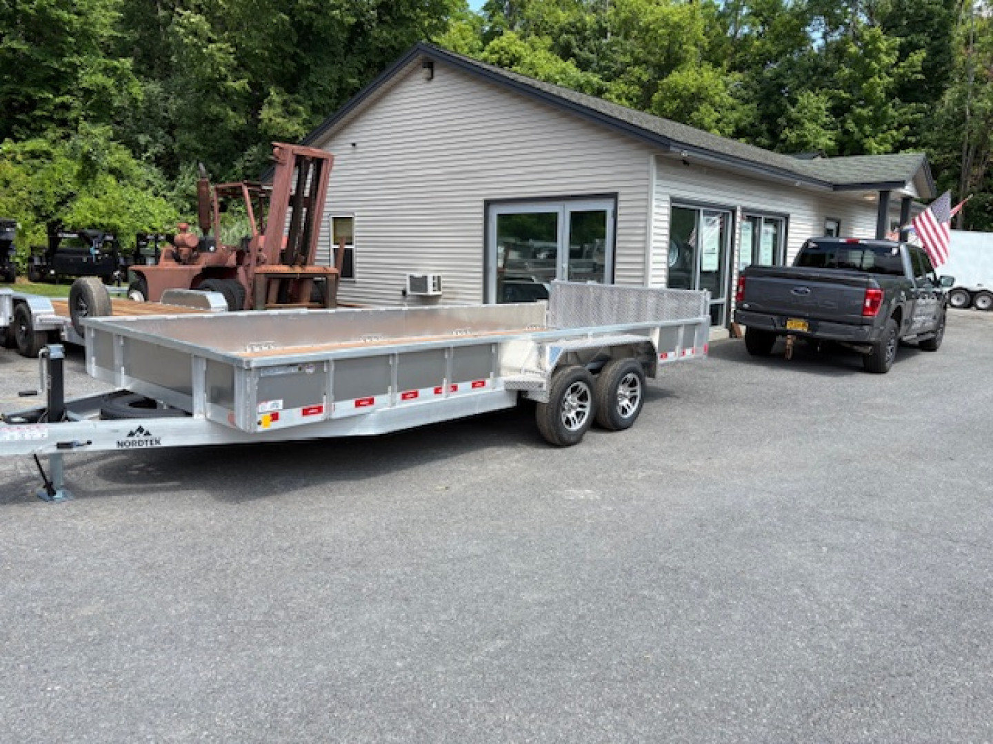 New 2026 Nordtek LS82X18-7K Landscape Trailer