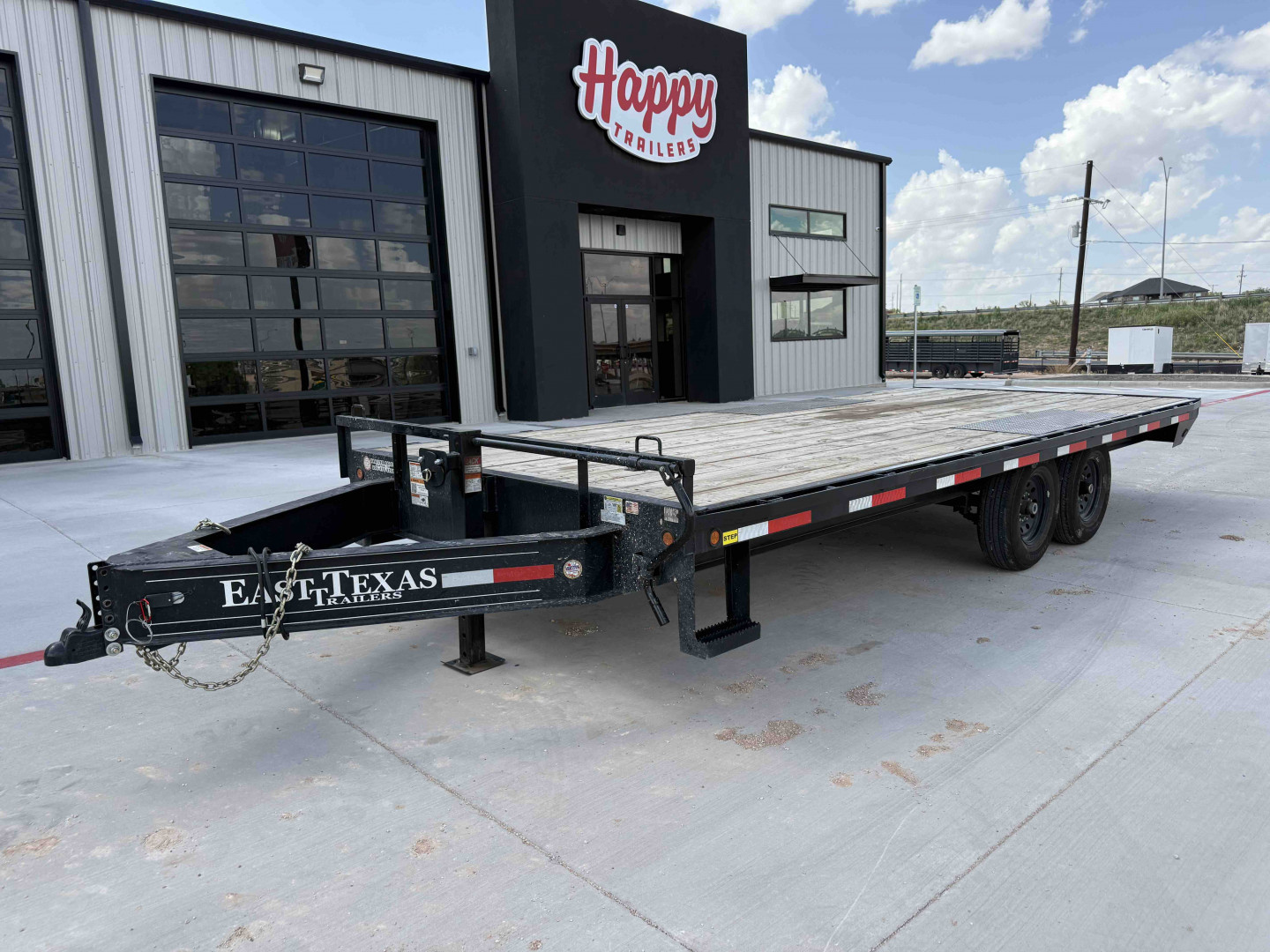 Used *USED* 2025 East Texas Trailers 102"x20' BP Deckover