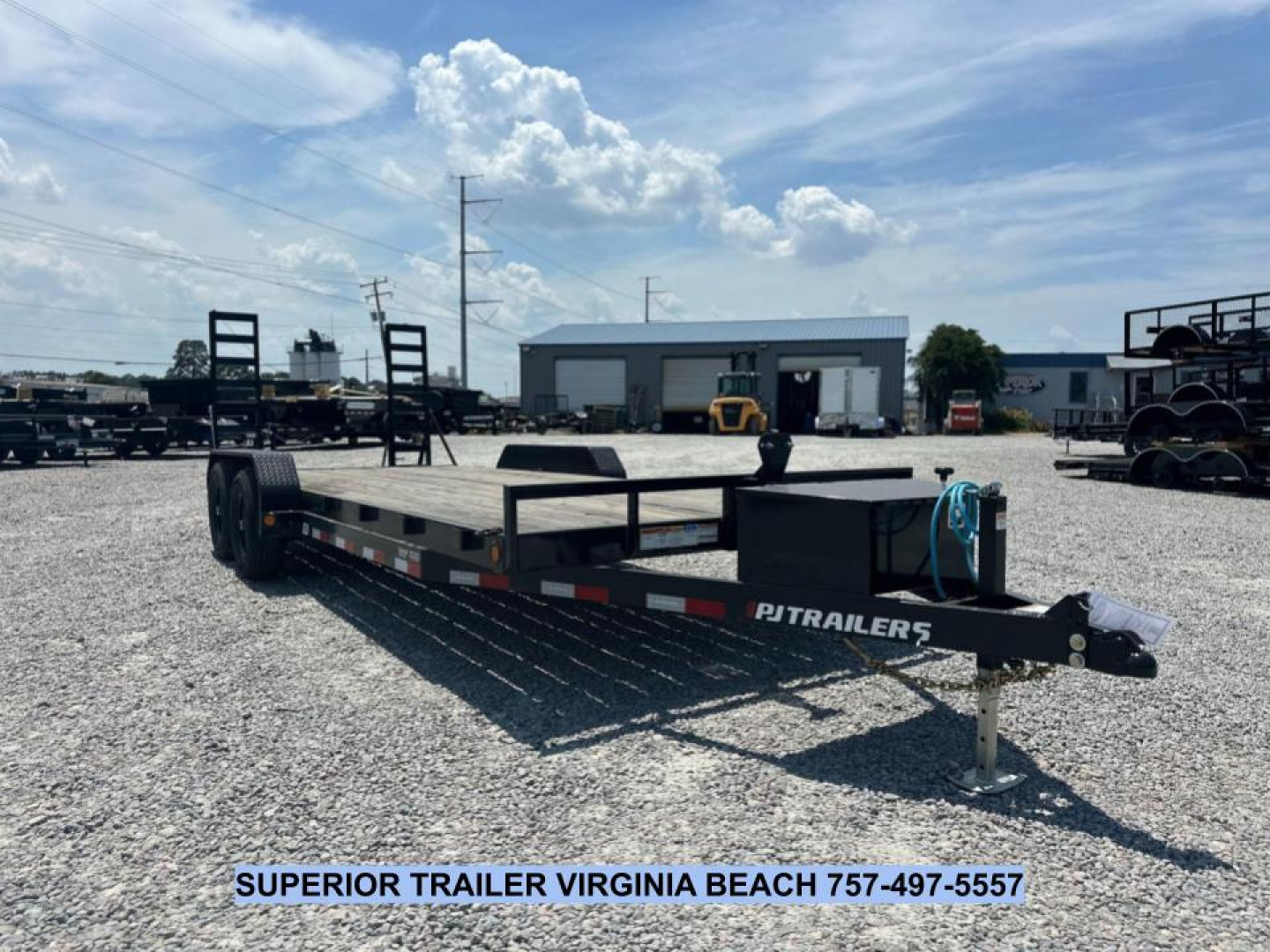 New 2025 PJ TRAILERS 20' CE 10K w/ Fold Up Ramps Equipment Trailer