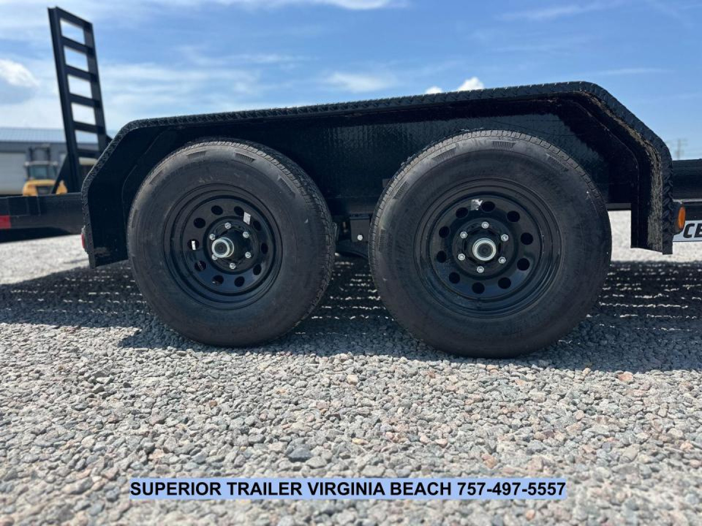 New 2025 PJ TRAILERS 20' CE 10K w/ Fold Up Ramps Equipment Trailer