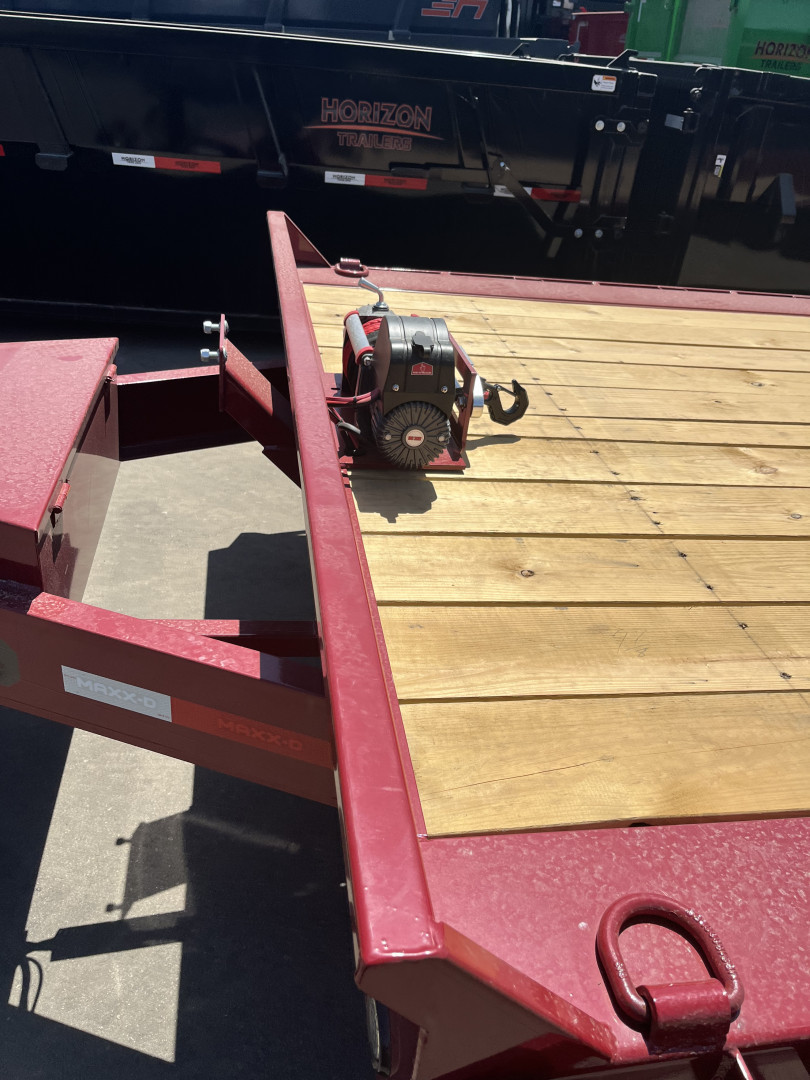 New 2026 MAXX-D T6X10224 Equipment Trailer