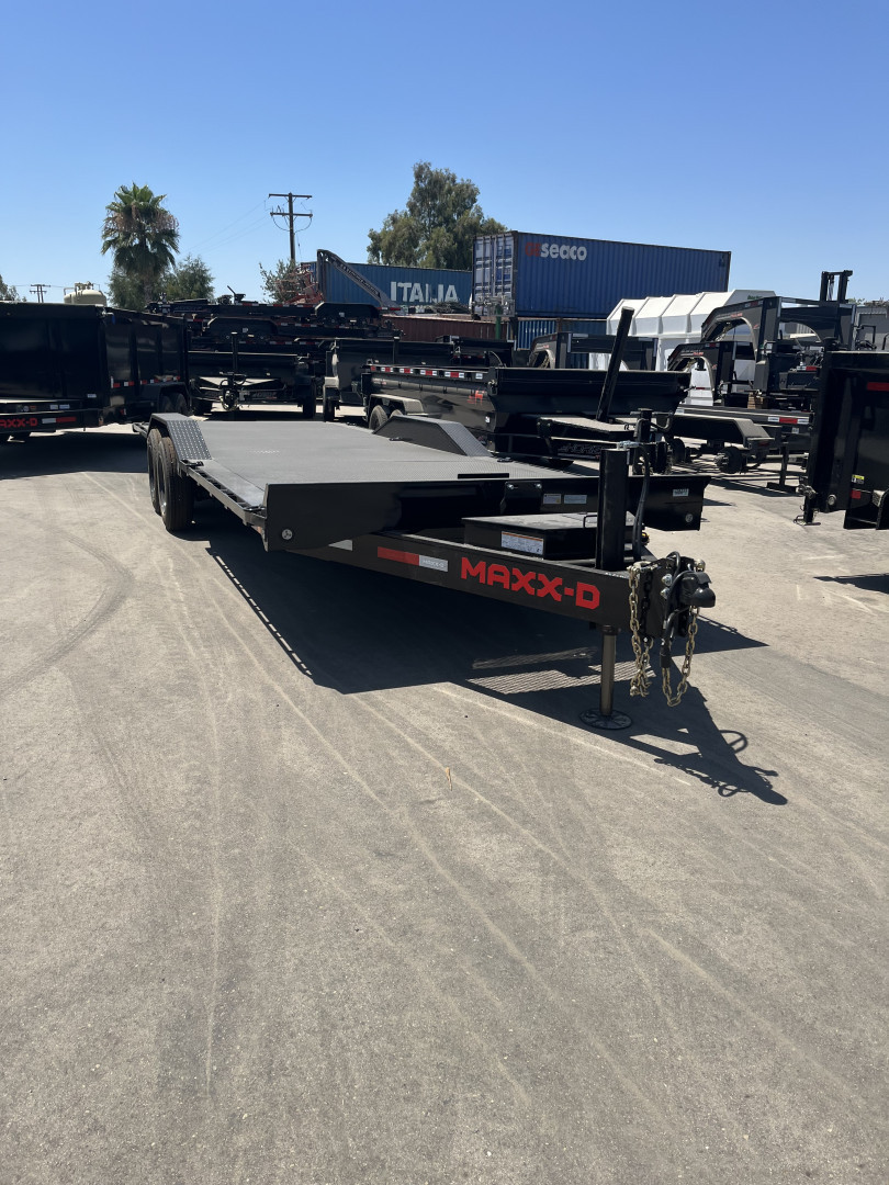 New 2026 MAXX-D T8X10224 Equipment Trailer