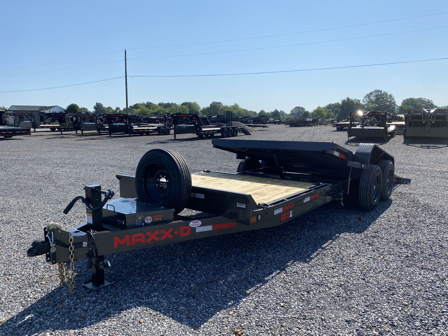 New 2026 MAXXD 83" X 22' 17.5K Tilt Equipment Trailer