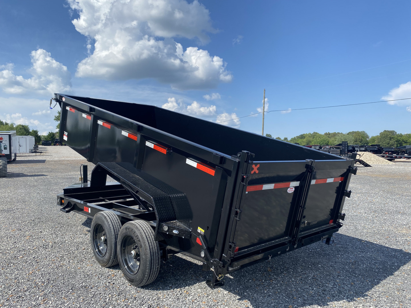 New 2026 MAXXD Dump Trailer | 83" x 16' 17.5K GVWR
