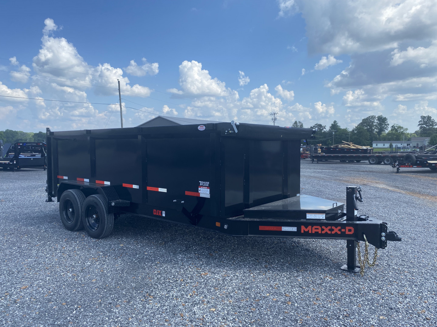 New 2026 MAXXD Dump Trailer | 83" x 16' 17.5K GVWR